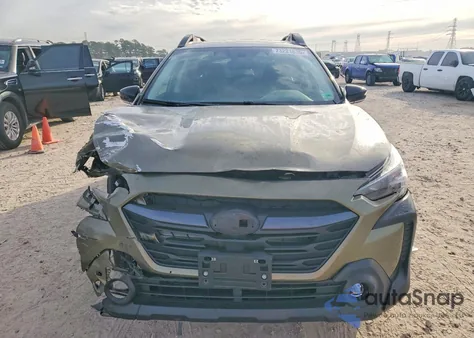 2025 Subaru Outback Premium из США, поврежденный, VIN 4S4BTAFC3S3138376